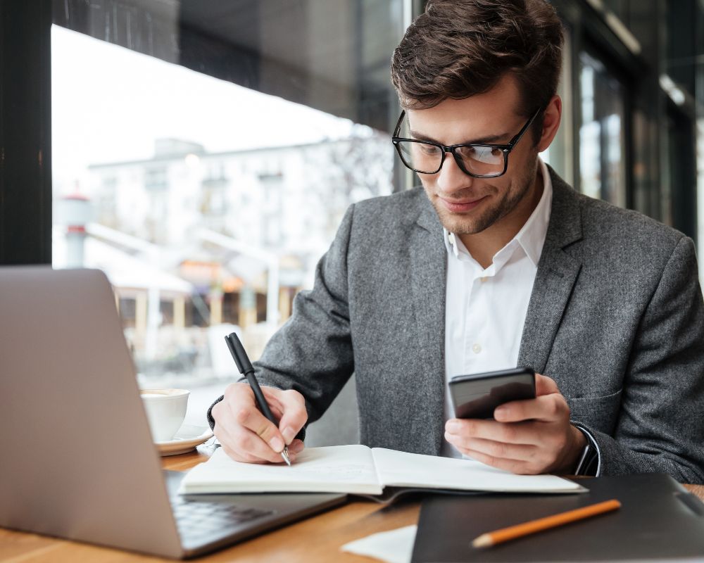 A Diferença entre Ganhar Mais e Saber Administrar: O Que Realmente Enriquece?
